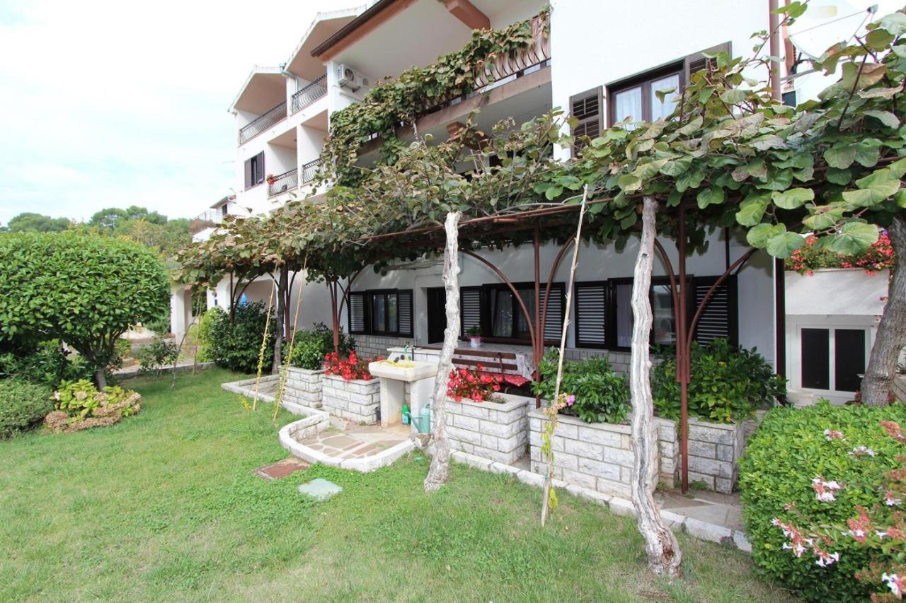 Apartments Daria Rovinj Buitenkant foto